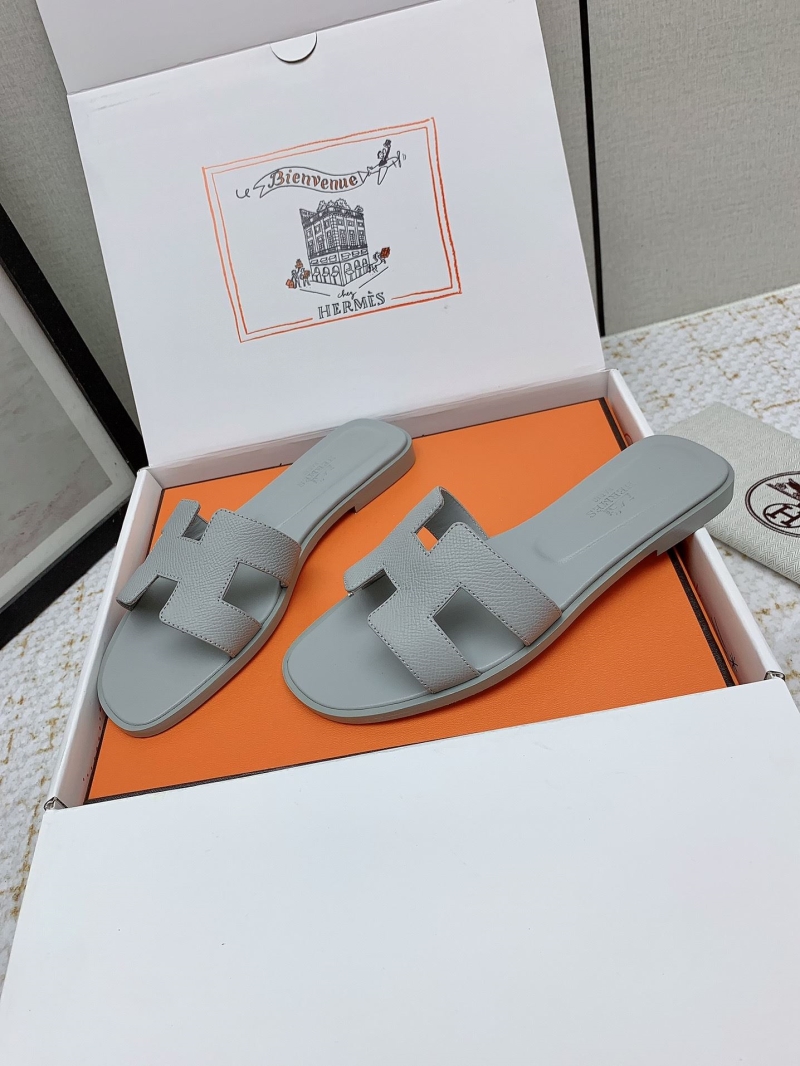 H**me5 slippers